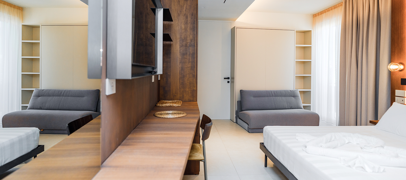 Deluxe King Suite